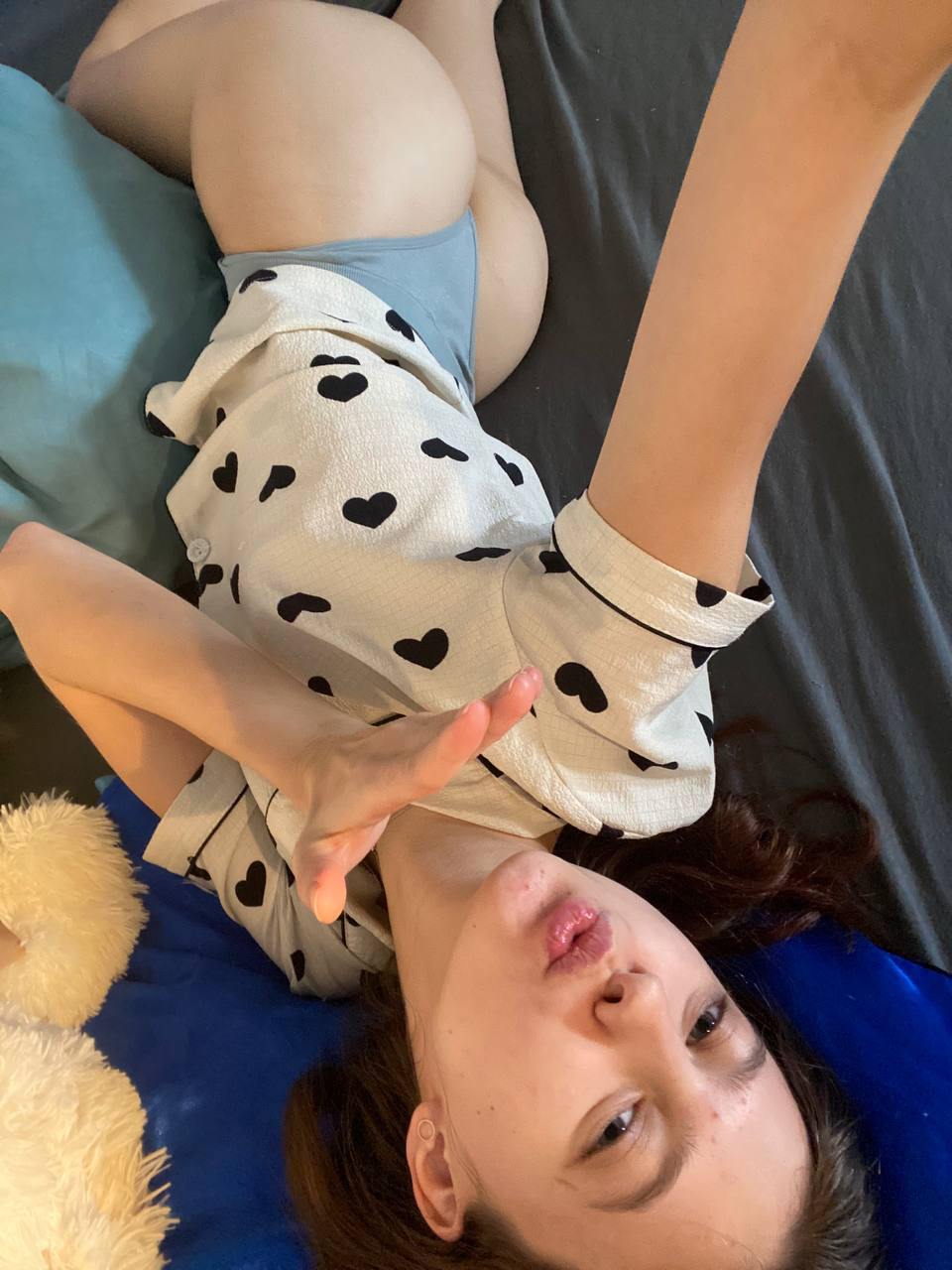 A cozy shot with Your princess — straight from Bhivandi