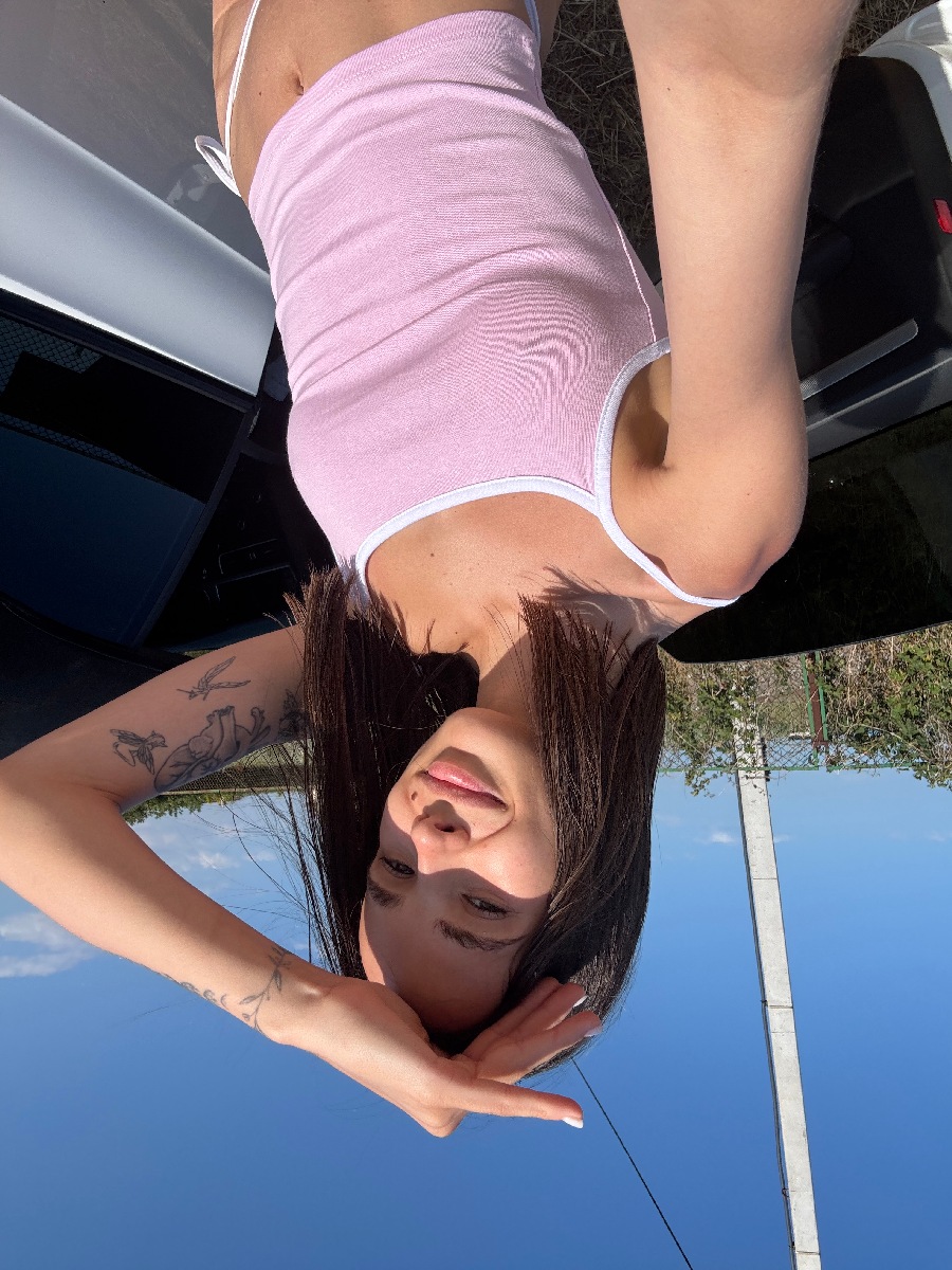 Sexy model Tina in Bhivandi